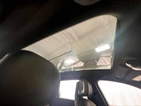 Used 2024 BMW 740i xDrive 740i xDrive image 22