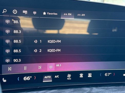 Used 2025 Audi Q5 Premium Plus w/ Premium Plus image 10