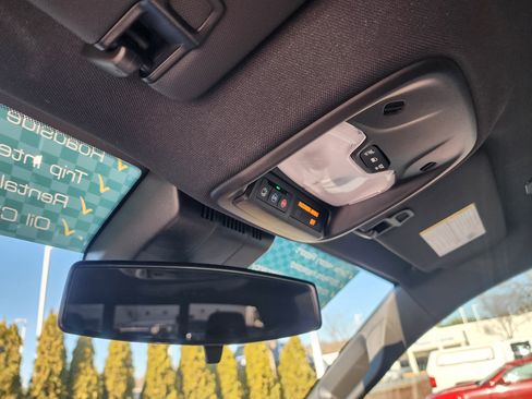 Used 2026 Chevrolet Colorado Trail Boss image 37