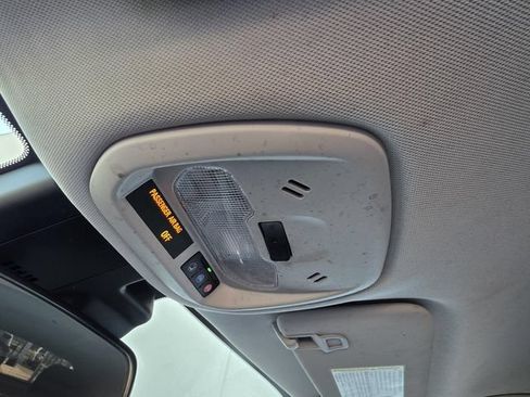 Used 2024 Chevrolet Trax LT FWD image 26