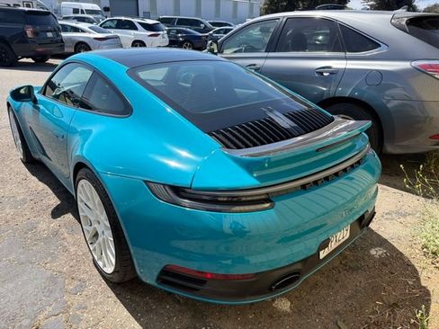 Used 2021 Porsche 911 Carrera RWD image 2