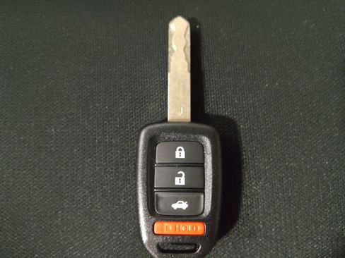 Used 2020 Honda Civic LX image 32
