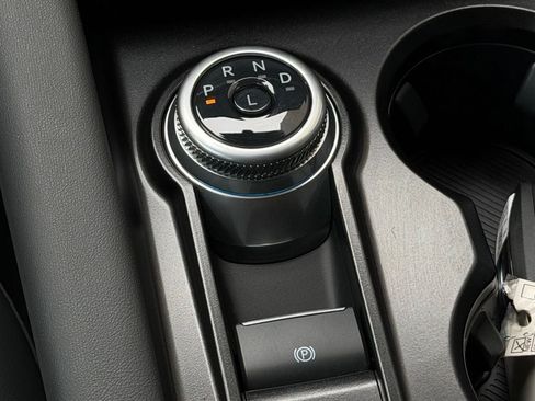 New 2026 Ford Explorer Active w/ Active Comfort Package RWD image 18