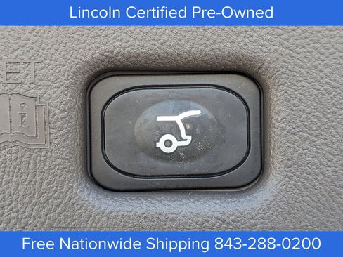Certified 2023 Lincoln Nautilus Reserve w/ Equipment Group 201A image 14