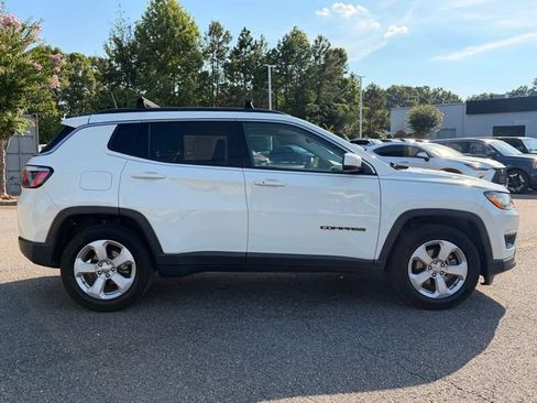 Used 2019 Jeep Compass Latitude w/ Safety & Security Group FWD image 6