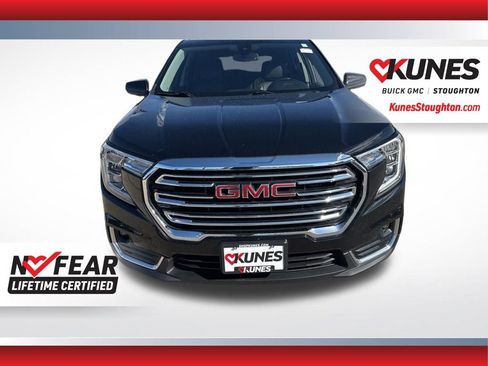 Used 2024 GMC Terrain SLT AWD/4WD image 4