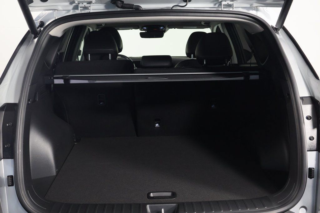 Used 2025 Hyundai Tucson Limited AWD/4WD image 14