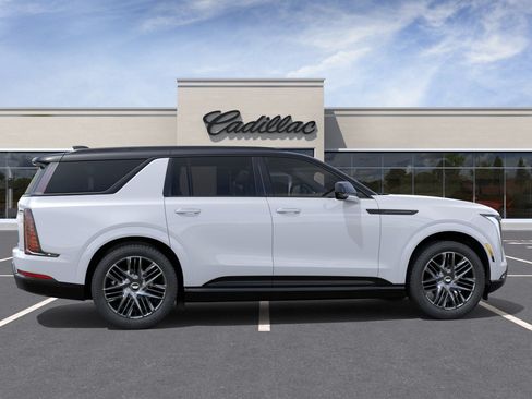 New 2026 Cadillac Escalade IQL Sport 2 w/ LPO, ONYX Package AWD/4WD image 5