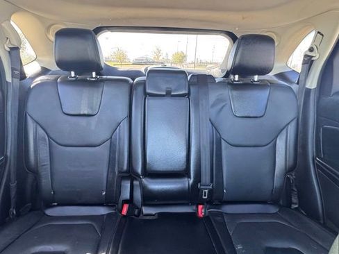 Used 2015 Ford Edge Titanium w/ Equipment Group 302A AWD/4WD image 26