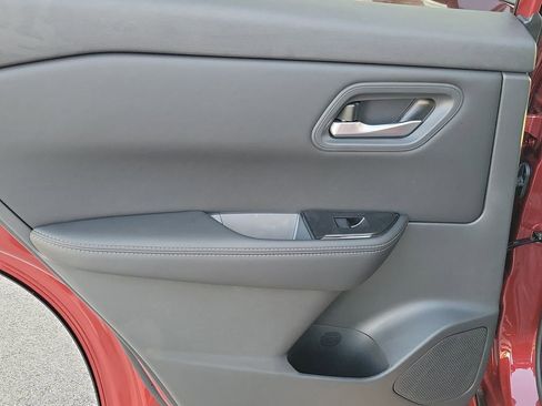 New 2026 Nissan Rogue SV AWD/4WD image 12