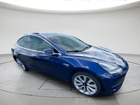 Used 2020 Tesla Model 3 Long Range AWD/4WD image 11