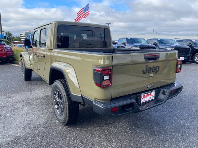 New 2025 Jeep Gladiator Sport AWD/4WD image 5