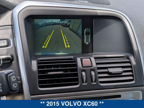 Used 2015 Volvo XC60 T5 Premier FWD image 32