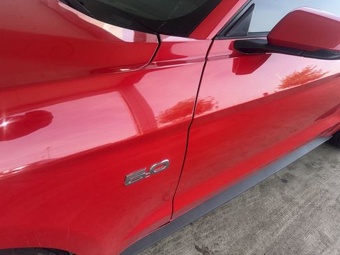 Used 2022 Ford Mustang GT Premium w/ Equipment Group 401A image 3