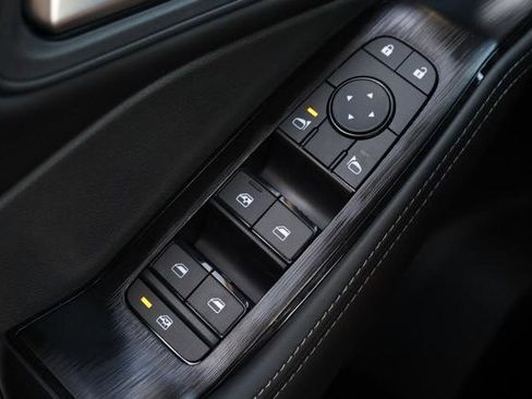 New 2026 Nissan Rogue SV AWD/4WD image 19