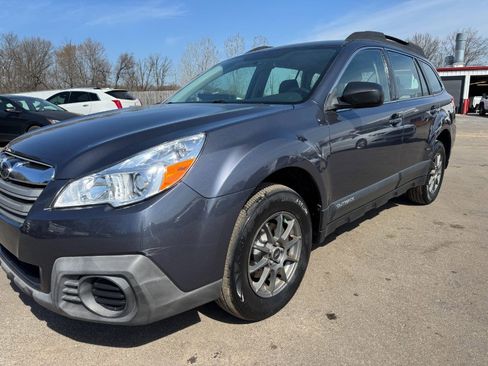 Used 2014 Subaru Outback 2.5i AWD/4WD image 9