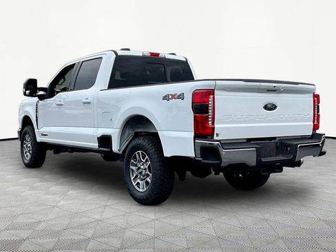Used 2024 Ford F250 Lariat AWD/4WD image 4
