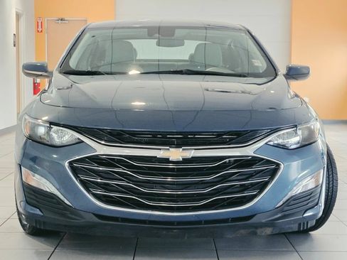 Certified 2025 Chevrolet Malibu LT FWD image 3
