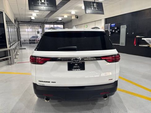Used 2023 Chevrolet Traverse RS AWD/4WD image 7