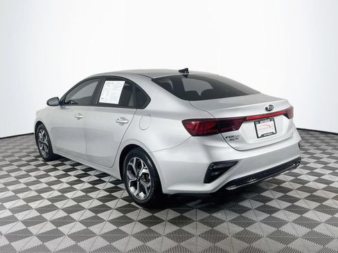 Used 2021 Kia Forte LXS FWD image 6