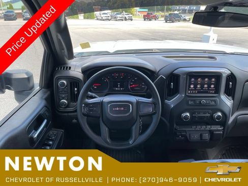 Used 2021 GMC Sierra 3500 4x4 Crew Cab w/ Convenience Package image 18