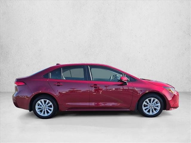 Certified 2026 Toyota Corolla LE w/ LE Premium Package FWD image 4