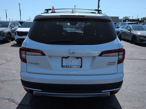 Used 2021 Honda Pilot Touring image 6
