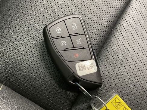 Used 2025 Chevrolet Tahoe Premier image 28