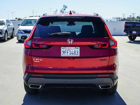 Used 2023 Honda CR-V Sport image 3