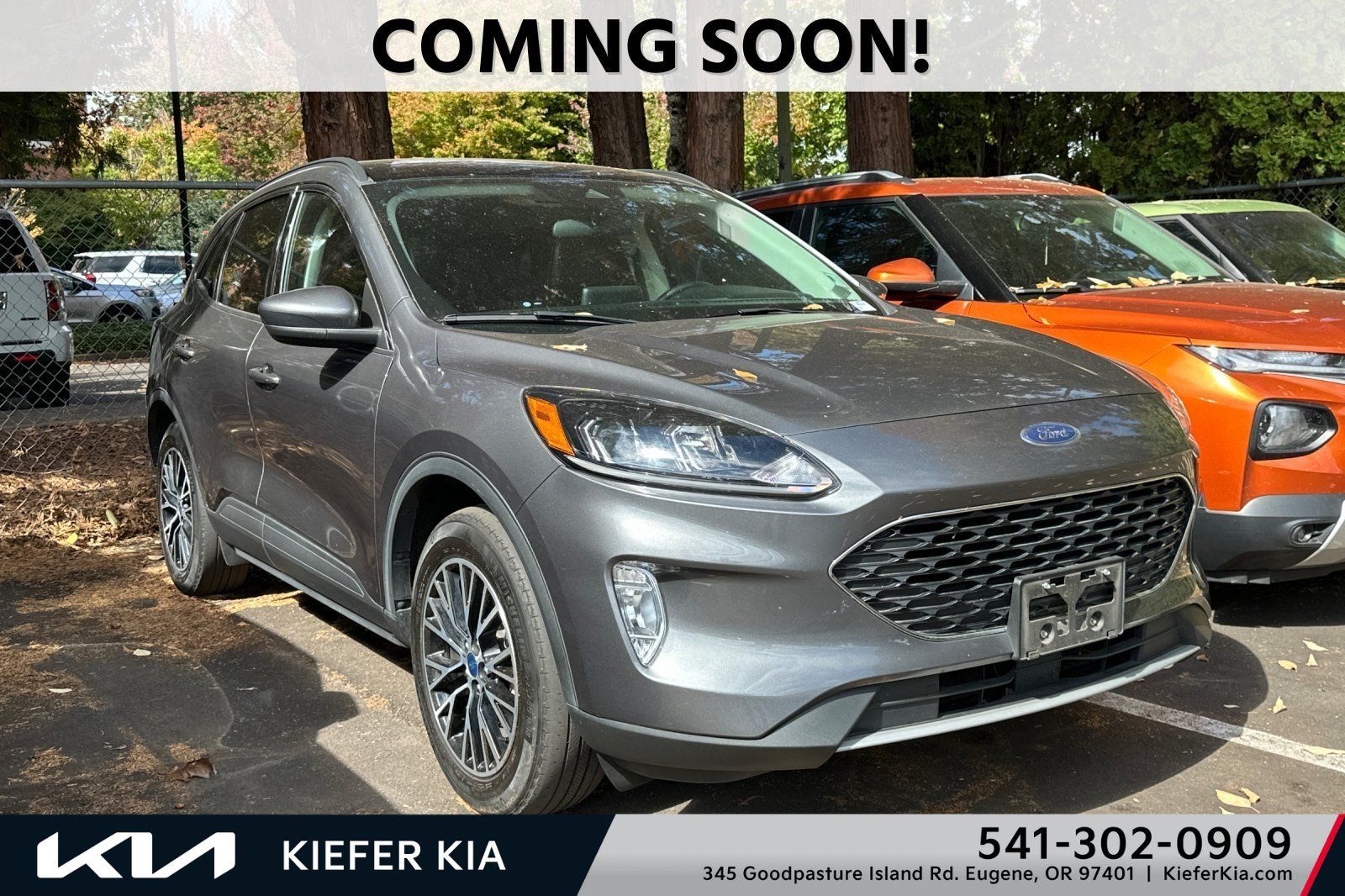 Used 2022 Ford Escape SEL w/ Technology Package FWD image 1