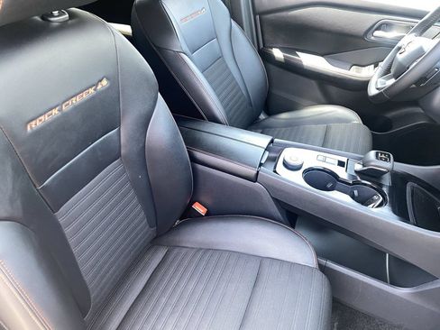 Certified 2025 Nissan Rogue SV AWD/4WD image 11