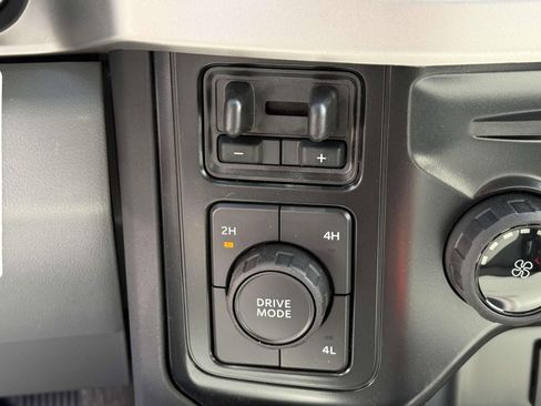 New 2025 Ford F550 4x4 Crew Cab Super Duty image 16