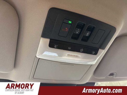 Used 2022 Nissan Pathfinder Platinum w/ Cargo Package image 24