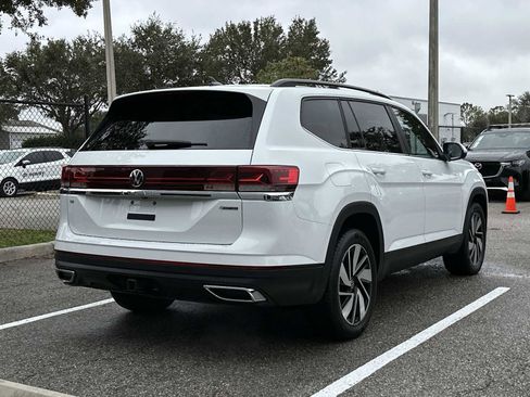 Used 2024 Volkswagen Atlas SE image 6