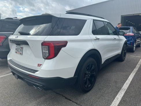 Used 2020 Ford Explorer ST w/ ST Street Pack AWD/4WD image 3