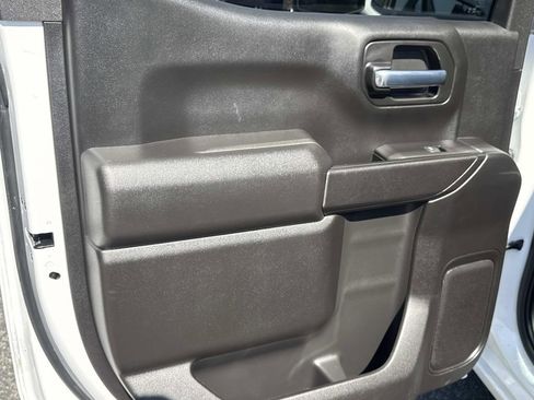 Used 2025 Chevrolet Silverado 1500 W/T w/ WT Value Package image 21