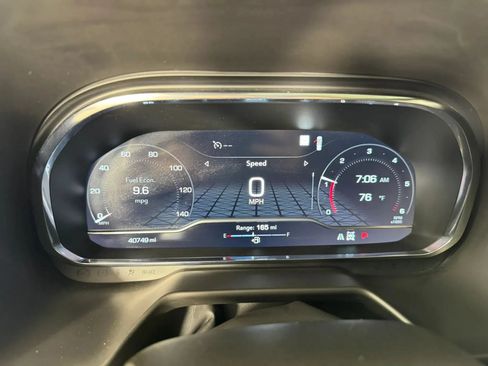 Used 2023 GMC Yukon XL SLT AWD/4WD image 14