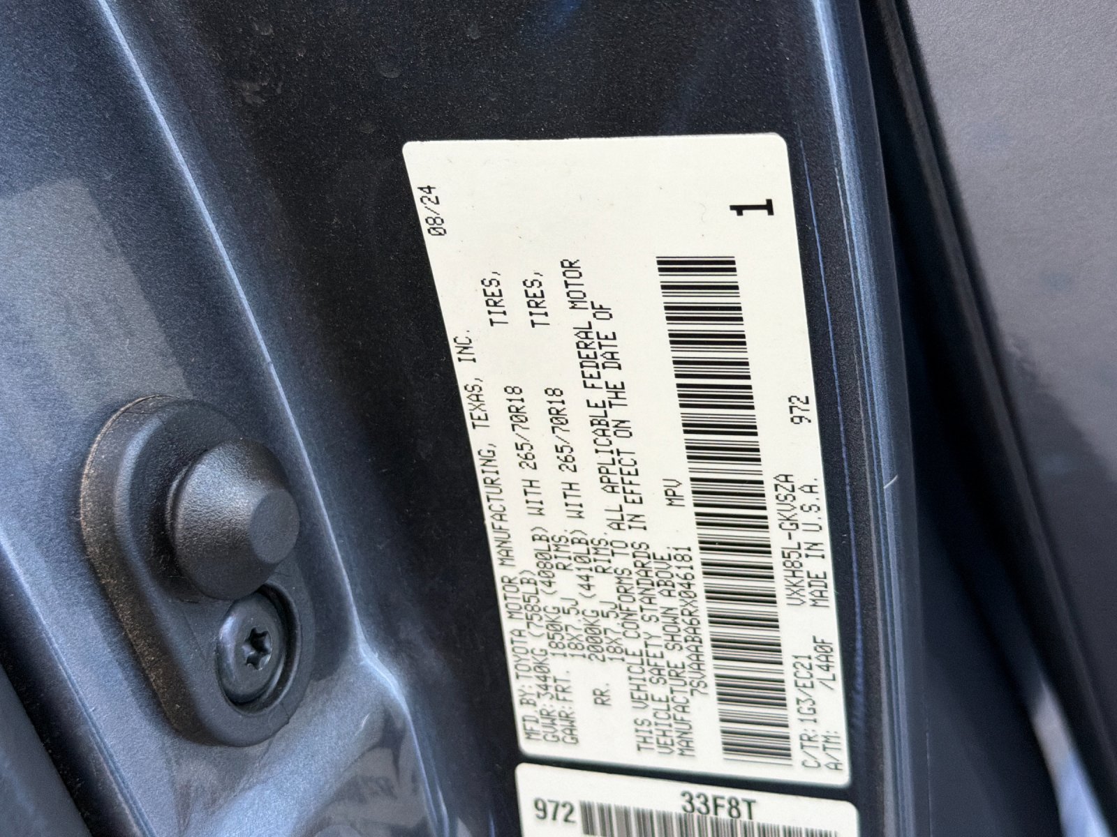 Used 2024 Toyota Sequoia SR5 w/ SR5 Premium Package AWD/4WD image 28