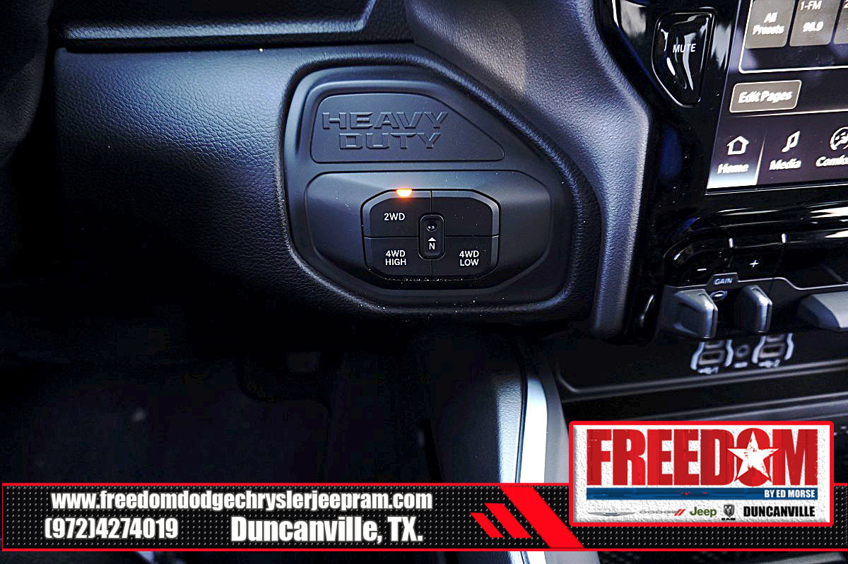 New 2026 RAM 2500 Big Horn AWD/4WD image 25