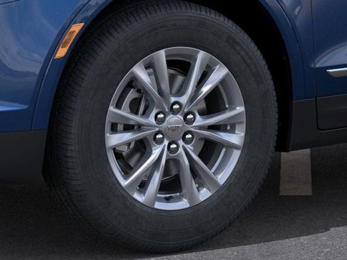 New 2025 Cadillac XT5 Luxury w/ LPO, Floor Liner Package image 33