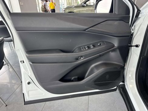New 2026 Jeep Cherokee Limited AWD/4WD image 13