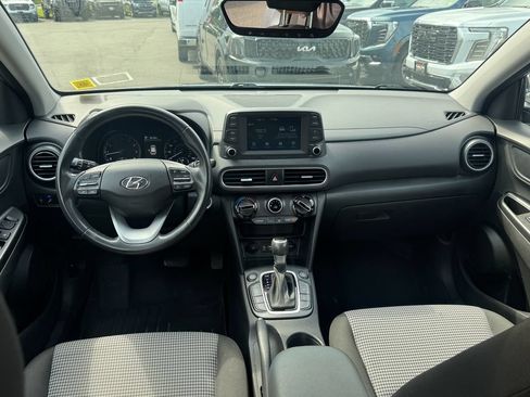 Used 2021 Hyundai Kona SEL Plus AWD/4WD image 12