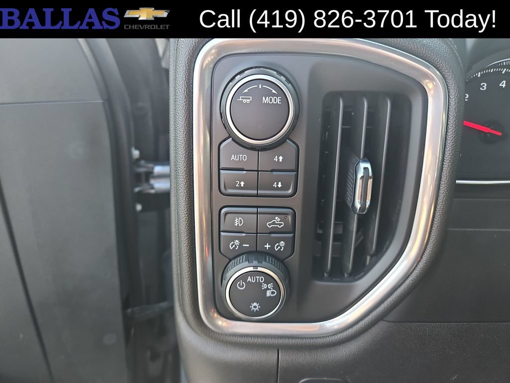 Certified 2022 Chevrolet Silverado 1500 RST AWD/4WD image 18