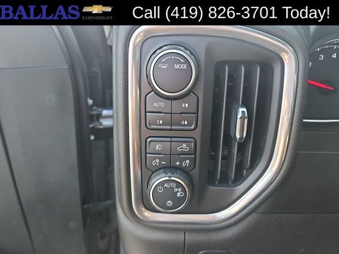 Certified 2022 Chevrolet Silverado 1500 RST AWD/4WD image 18