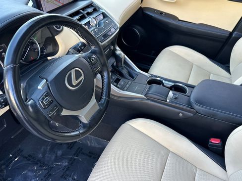 Used 2018 Lexus NX 300h AWD w/ Premium Package image 4