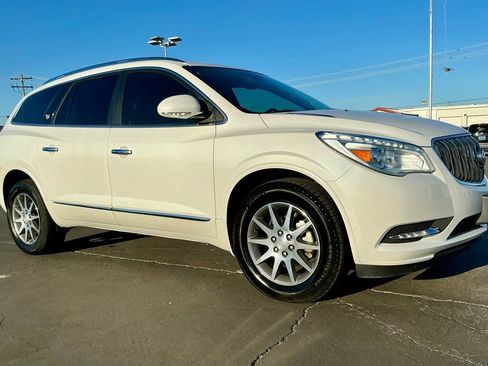 Used 2017 Buick Enclave Leather w/ Trailering Package image 7