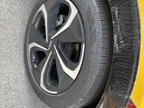 Used 2022 Kia EV6 GT-Line w/ First Edition Package image 19