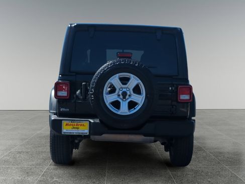 Used 2023 Jeep Wrangler Unlimited Sport AWD/4WD image 4