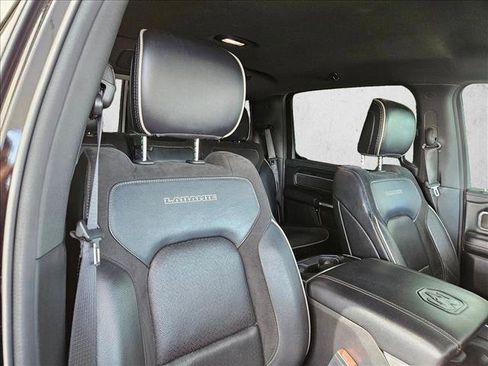 Used 2021 RAM 1500 Laramie w/ Sport Appearance Package AWD/4WD image 17