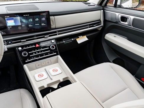 New 2026 Hyundai Santa Fe SE image 23